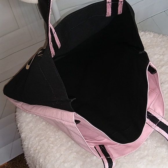 VICTORIA'S Secret Black Pink & Gold Love Made Me Do It Tote Bag - Picture 3 of 9